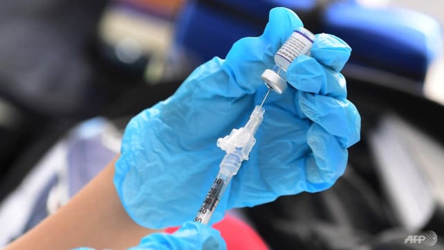 US approves updated COVID-19 shots from Pfizer-BioNTech and Moderna
