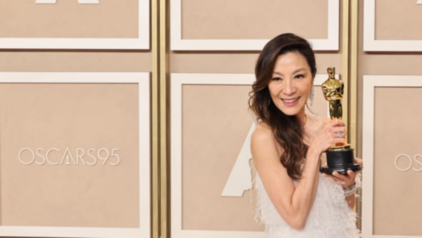 Michelle Yeoh pelakon Asia pertama menang Pelakon Wanita Terbaik Oscar Michelle Yeoh pelakon Asia pertama menang Pelakon Wanita Terbaik Oscar