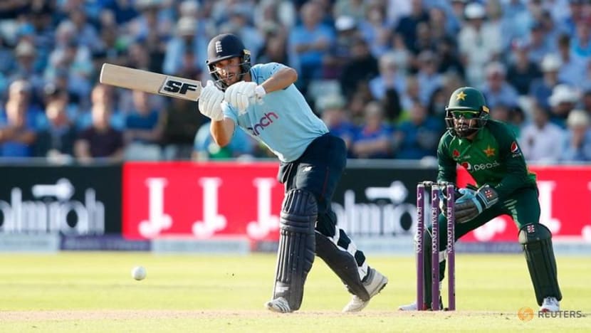 Cricket-Vince ton spoils Azam's party as England beat Pakistan in high-scoring game