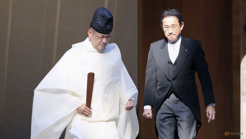 Japan's Kishida lays out new contigency plan against Omicron risk Japan's Kishida lays out new contigency plan against Omicron risk