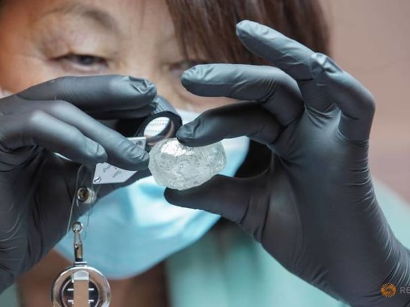 Russia's Alrosa to offer a rare 242-carat rough diamond at Dubai auction Russia's Alrosa to offer a rare 242-carat rough diamond at Dubai auction