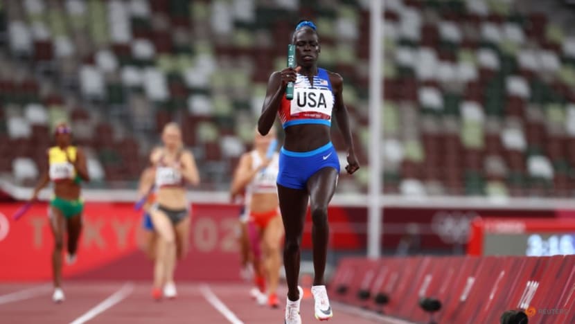 Athletics: Eleven medals for Felix as stellar US team take 4x400m glory