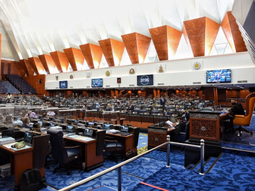 Malaysia's government to reconvene parliament this month