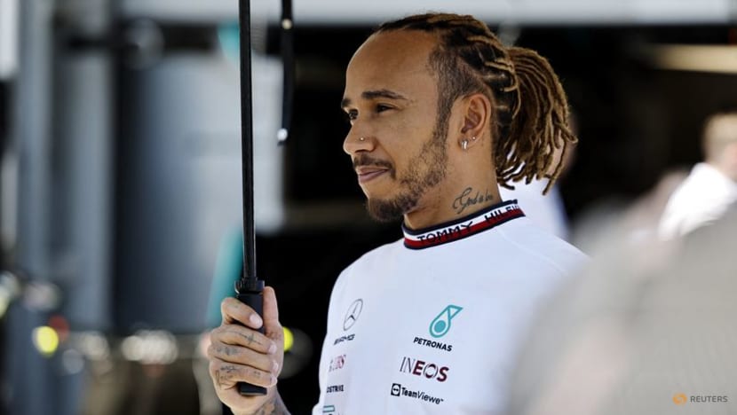 Hamilton's back pain causes concern for Canada at Mercedes Hamilton's back pain causes concern for Canada at Mercedes