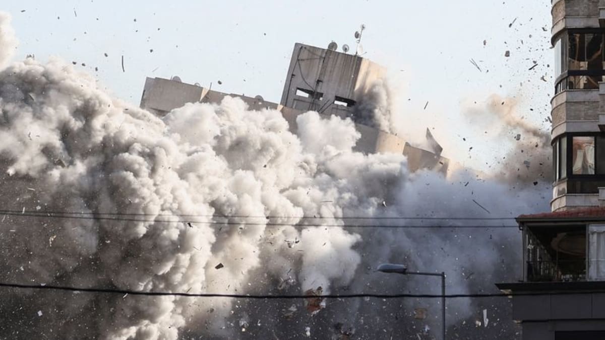 Israeli strikes batter Lebanon, killing five medics Israeli strikes batter Lebanon, killing five medics