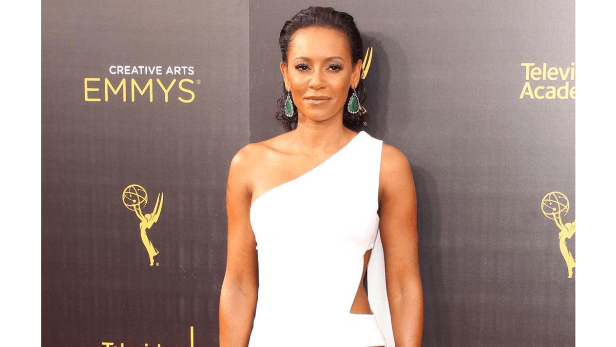 Mel B granted restraining order against former nanny 8 Days(00)