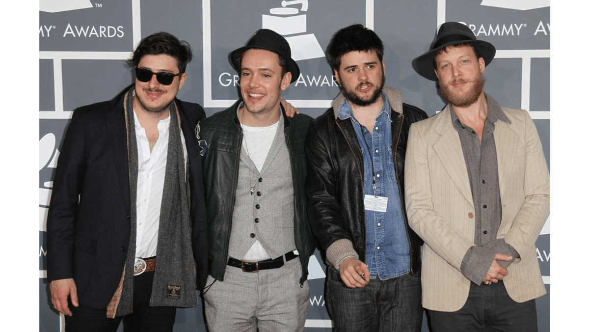 Mumford and Sons announce huge tour 8days