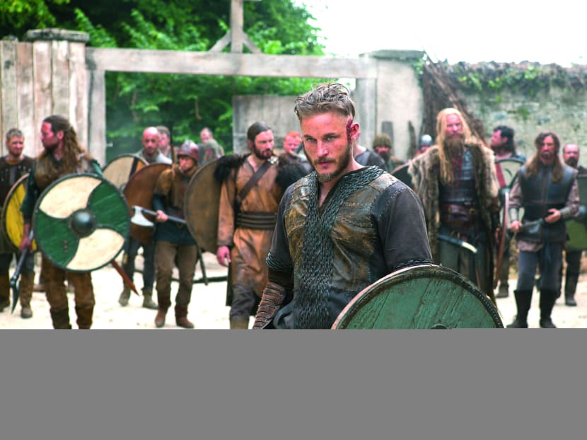 Why Vikings star Travis Fimmel doesn't Instagram - TODAY