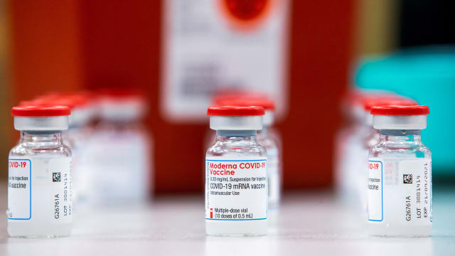 接种第二剂莫德纳疫苗后 预防冠病有效性达93%
