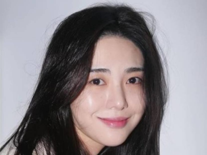 Former K-pop group AOA member Mina hospitalised after posting image of injury Former K-pop group AOA member Mina hospitalised after posting image of injury
