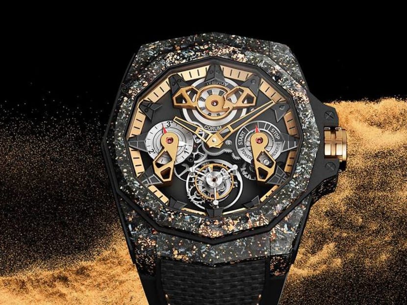 What happens when you sprinkle gold dust on a carbon watch? 