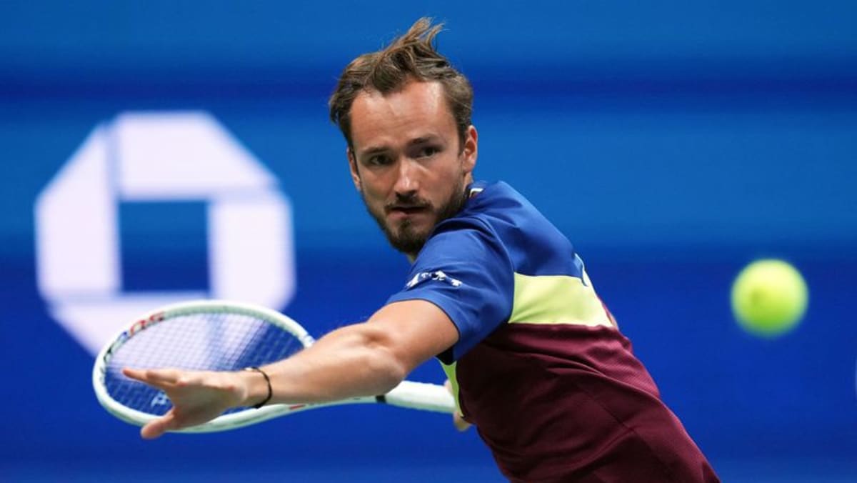 Medvedev works US Open graveyard shift to reach last 16