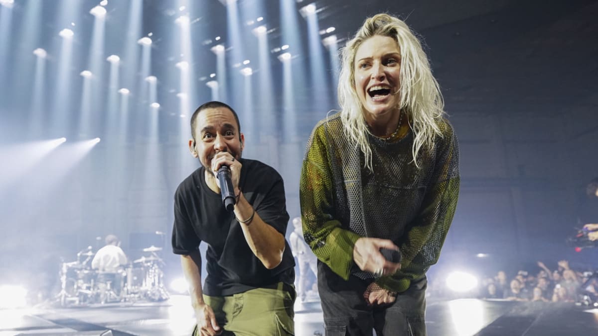 Rock-rap band Linkin Park reunites 7 years after Chester Bennington's ...