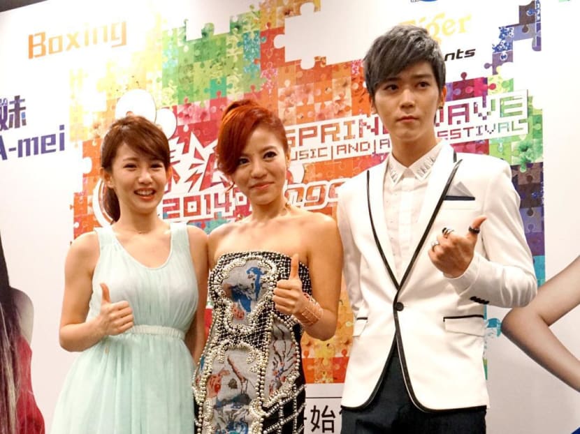 Yao Yao, Della Ding Dang and Bii at the Spring Wave press conference in Singapore. Photo: Hon Jing Yi