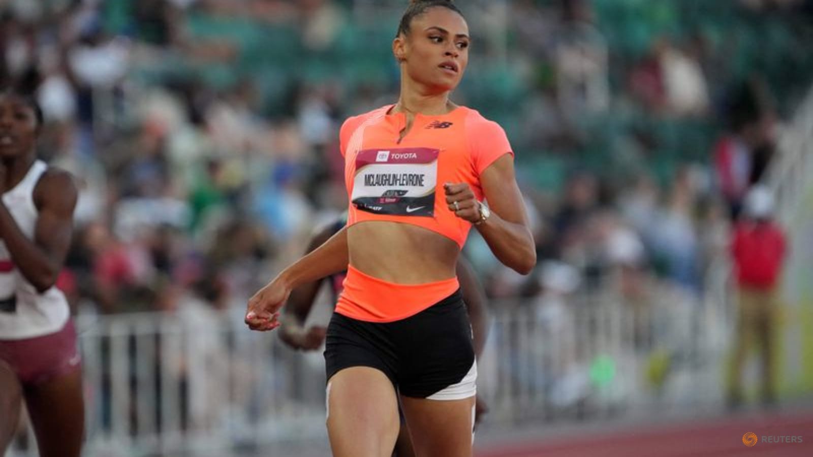 McLaughlin dazzles to new world lead in 400 metres Flipboard