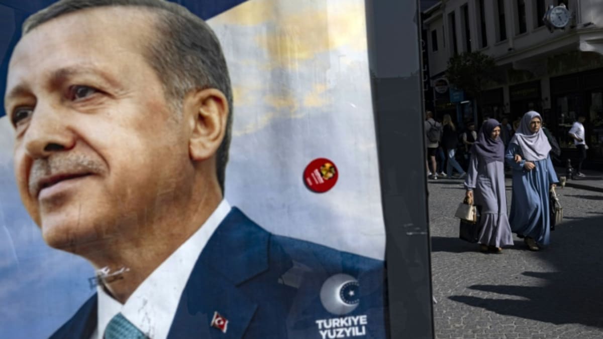 Perjuangan sengit dalam pemilu di Turki mendekati hari pengambilan keputusan