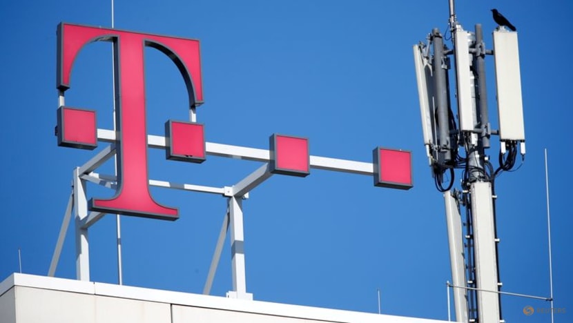 Deutsche Telekom's Czech unit, others offer to settle EU antitrust charges Deutsche Telekom's Czech unit, others offer to settle EU antitrust charges