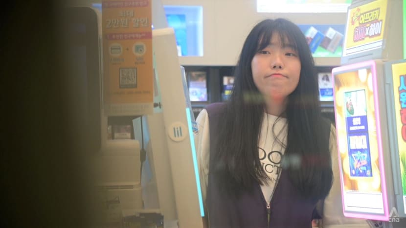 ‘2 jobs a necessity’: In hyper-competitive South Korea, youths hustle but hope for a better way ‘2 jobs a necessity’: In hyper-competitive South Korea, youths hustle but hope for a better way