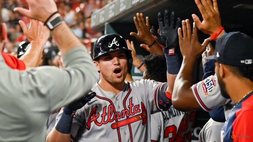 MLB roundup: Braves use 6-run 8th to sweep Cards MLB roundup: Braves use 6-run 8th to sweep Cards