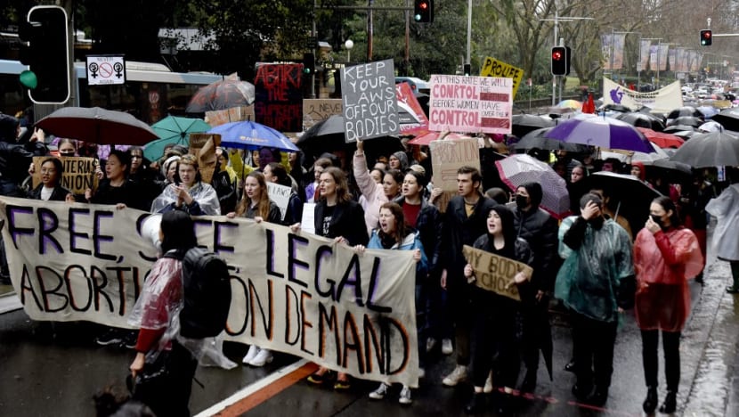 Australians rally against US overturning of key abortion ruling Australians rally against US overturning of key abortion ruling