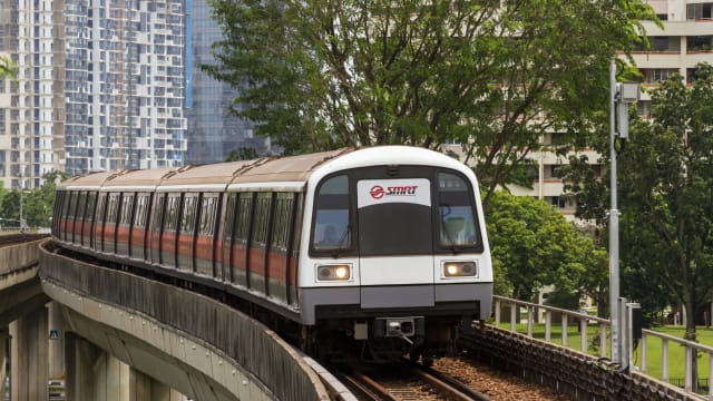 疫情改善乘客回升 SMRT 2023财政年地铁营收增约26%