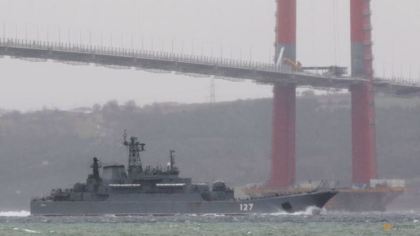 Six Russian warships en route to Black Sea for drills Six Russian warships en route to Black Sea for drills
