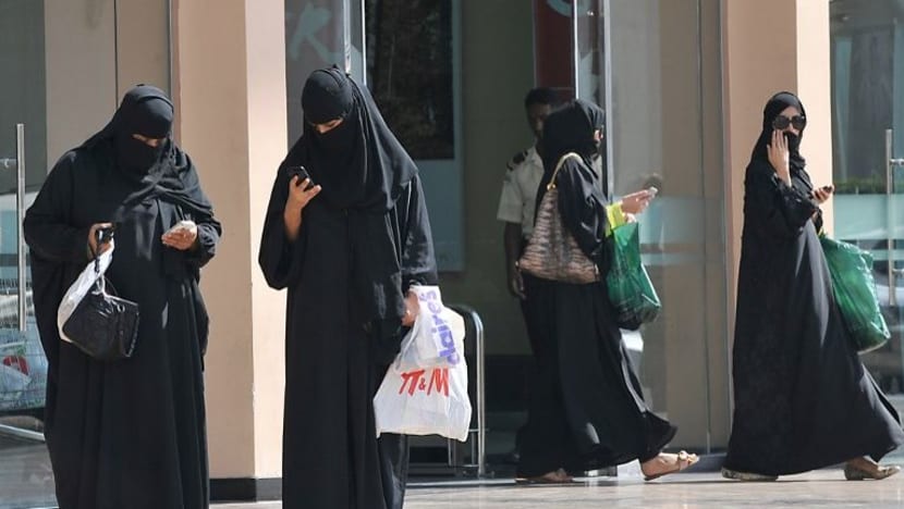 Arab Saudi mula merekrut wanita ke dalam tentera
