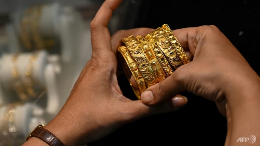 Some people in India sell family gold to survive COVID-19 cash crunch Some people in India sell family gold to survive COVID-19 cash crunch