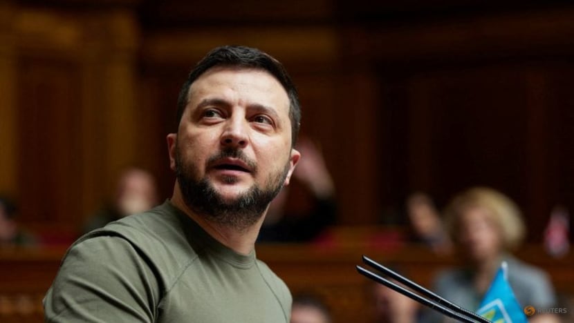 Zelenskyy, German parliament president discuss arms, Ukraine's EU membership bid Zelenskyy, German parliament president discuss arms, Ukraine's EU membership bid