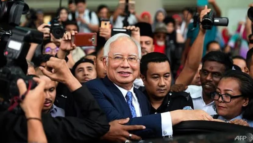 Mahkamah M'sia tangguh perbicaraan terbesar 1MDB libatkan Najib Razak
