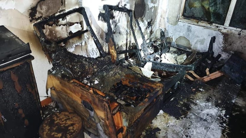 E-bike catches fire while charging in Yishun flat, 3 taken to hospital E-bike catches fire while charging in Yishun flat, 3 taken to hospital