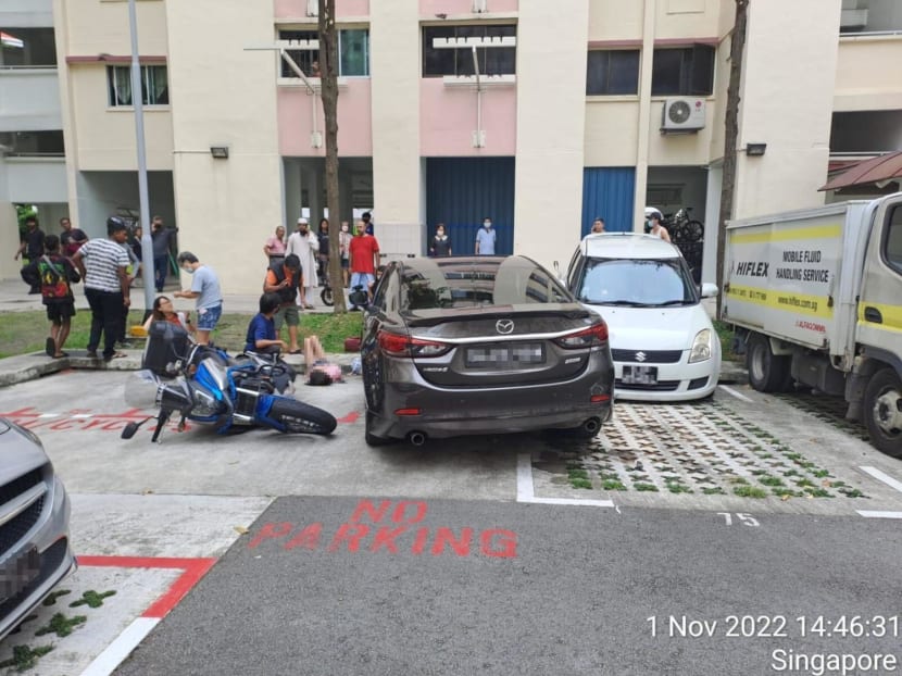 Image circulating online showing the scene of an accident at the car park of Block 259 Yishun Street 22.