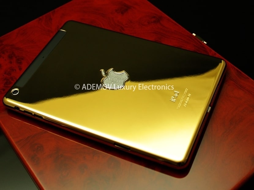 Gold-plated iPhone 6 on sale for S$9,440