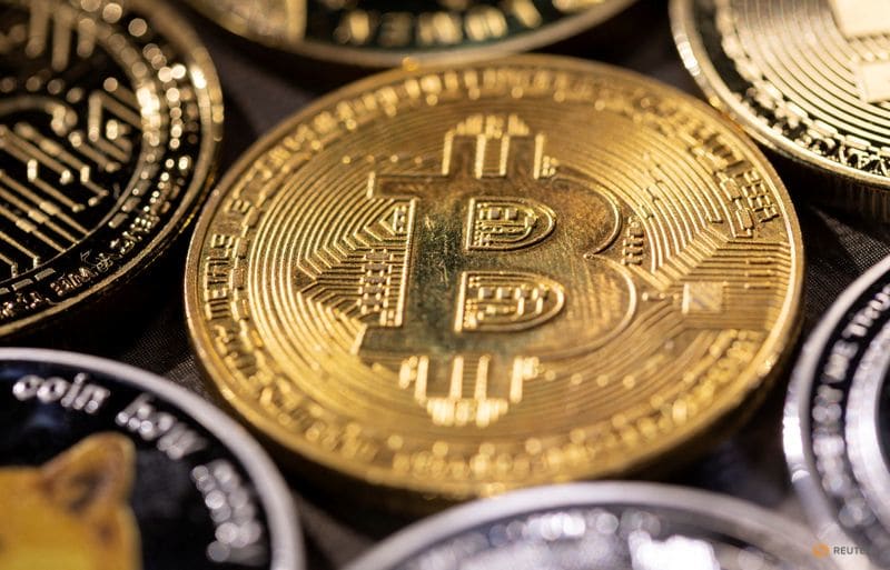 Man jailed 6 months for forging payslips to increase his credit limit, buy S$31,000 worth of bitcoin Man jailed 6 months for forging payslips to increase his credit limit, buy S$31,000 worth of bitcoin