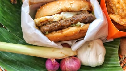 McDonald’s Rolls Out Rendang Sedap Angus Beef Burger For National Day