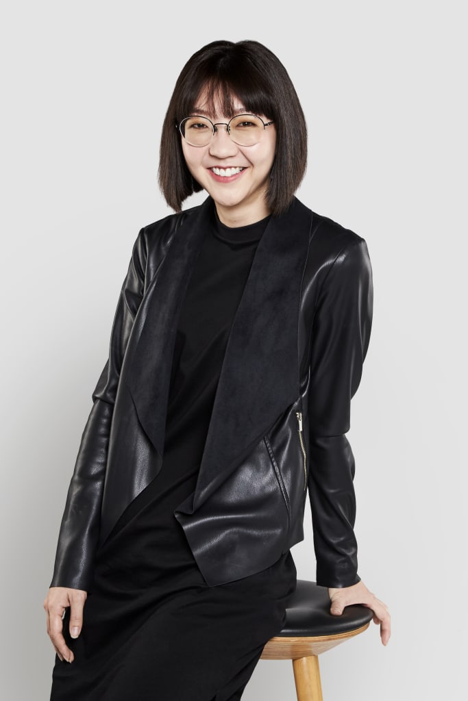 Christina Koh 高级导演 (华语戏剧制作) Christina Koh 高级导演 (华语戏剧制作)