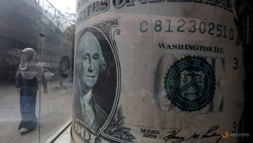 Dollar shifts up a gear as COVID-19 looms over England's 'Freedom Day' Dollar shifts up a gear as COVID-19 looms over England's 'Freedom Day'
