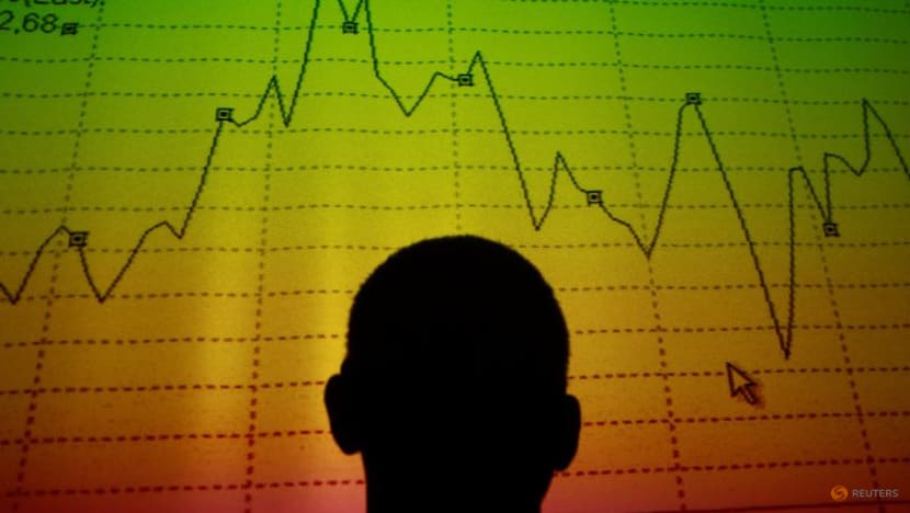 Jittery markets see bond funds enjoy largest weekly inflows since Nov 2021 Jittery markets see bond funds enjoy largest weekly inflows since Nov 2021
