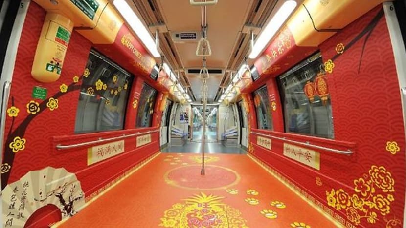 Kereta api, bas bertemakan Tahun Baru Cina dilancarkan