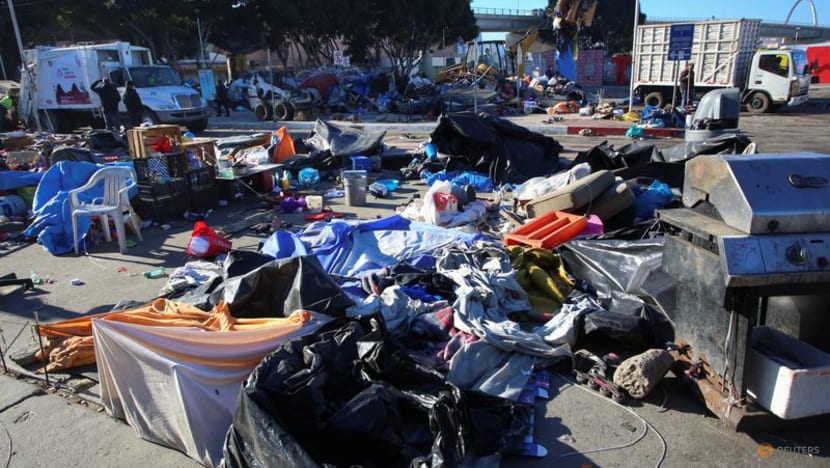 Mexican authorities clear makeshift migrant camp near US border Mexican authorities clear makeshift migrant camp near US border