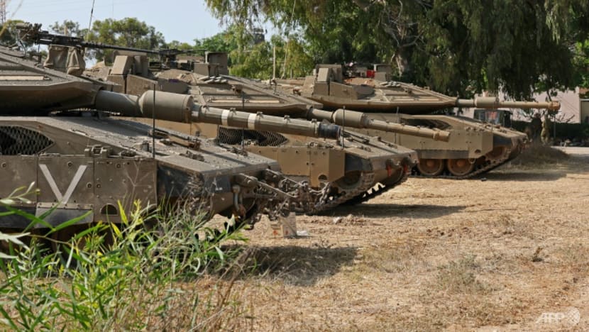 Israel strikes kill top Gaza militant, triggering rocket barrage Israel strikes kill top Gaza militant, triggering rocket barrage
