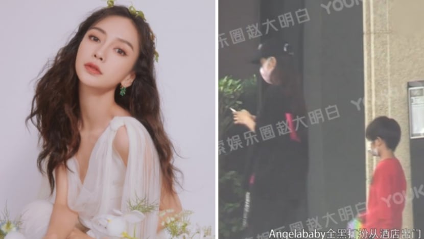 Netizens Slam Angelababy For Using Her Phone The Whole Time She Was With Her 5-Year-Old Son At A Theme Park Netizens Slam Angelababy For Using Her Phone The Whole Time She Was With Her 5-Year-Old Son At A Theme Park