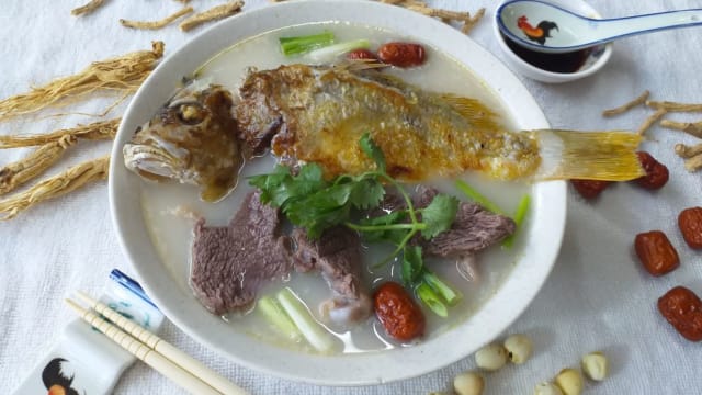 【沈希家常菜食谱】补气羊肉汤 【沈希家常菜食谱】补气羊肉汤