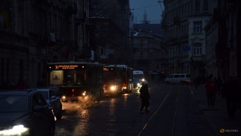 Europe's cities to donate generators for Ukraine as winter looms