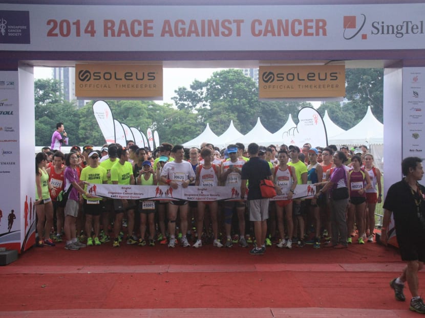 People gather to participate in the 2014 Race Against Cancer. Photo: SingTel & Singapore Cancer Society Race Against Cancer's Facebook