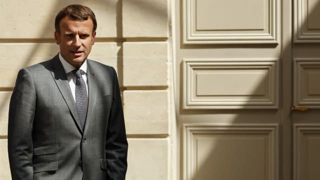 法国执政联盟无法赢得过半议席 马克龙将同各政党领导人会谈 