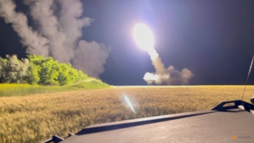 US to send mobile rocket launchers to Ukraine in US$625 million aid package: Officials US to send mobile rocket launchers to Ukraine in US$625 million aid package: Officials