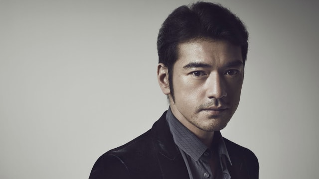 金城武被指表里不一！空姐称签名后翻脸投诉