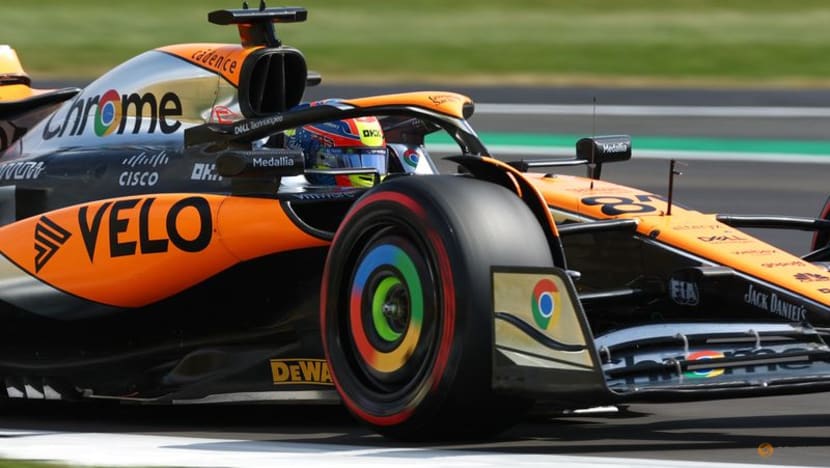 Piastri deserved to be on the podium, says Norris 
