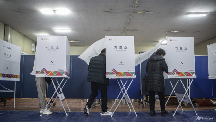 South Korea votes for new leader to tackle COVID-19, soaring house prices, inequality
